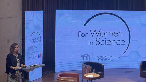 Subsecretaria Torrealba participó en la premiación de la iniciativa “For Women in Science” 2021