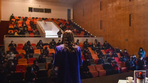 Subsecretaria de Ciencia Carolina Gainza inició serie de conversatorios de ciencia con escolares de la Región Metropolitana