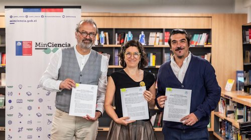 MinCiencia y GORE Los Lagos firman convenio para fortalecer el desarrollo de ciencia y tecnología