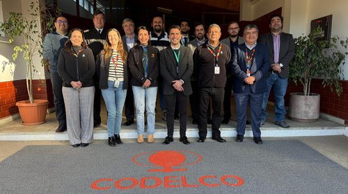 Ministerio de Ciencia y Codelco exploran uso de cobre chileno en la vanguardia científica y tecnológica mundial