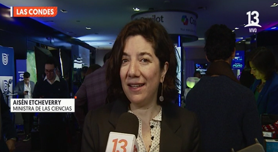 Aisén Etcheverry, en Summit País Digital 2024: "En la medida que nos empoderamos de la tecnología, avanzamos como país"